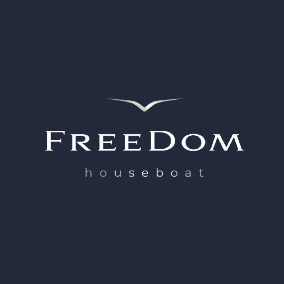 FreeDom houseboat
