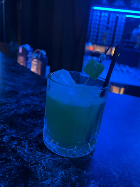 БАЗА LOUNGE
