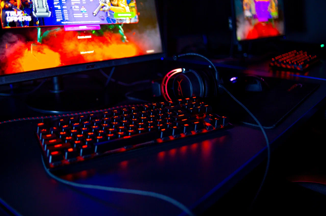 TRUE GAMERS Компьютерный клуб
