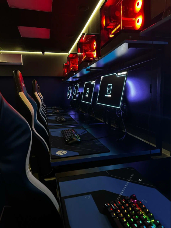 TRUE GAMERS Компьютерный клуб