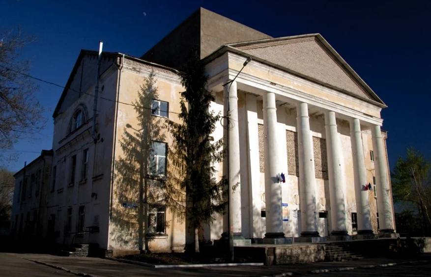 Досуговый центр «Русич»