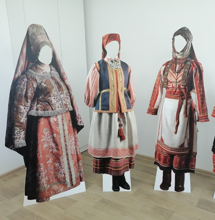 Модельная библиотека национальных культур
